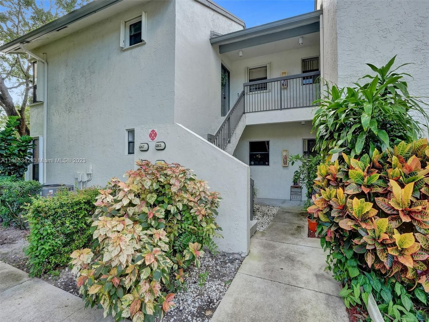 Real estate property located at 3267 Cocoplum Circle #3340, Broward County, Coconut Creek, FL