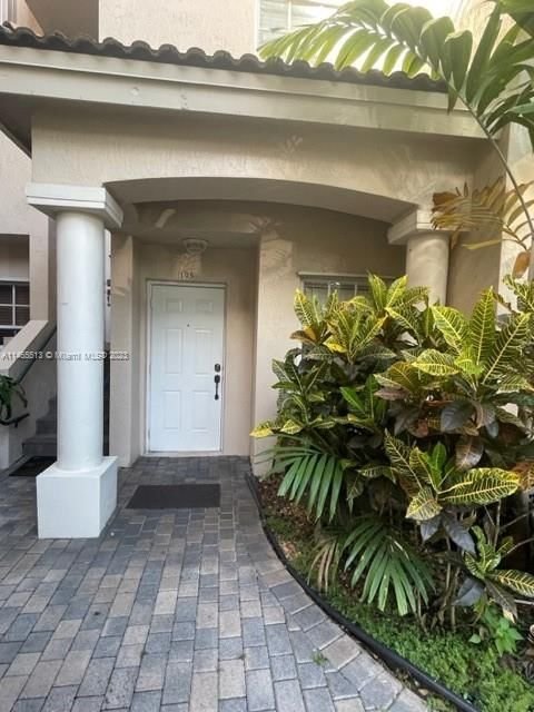 Real estate property located at 5650 115th Ct #105, Miami-Dade County, Doral, FL