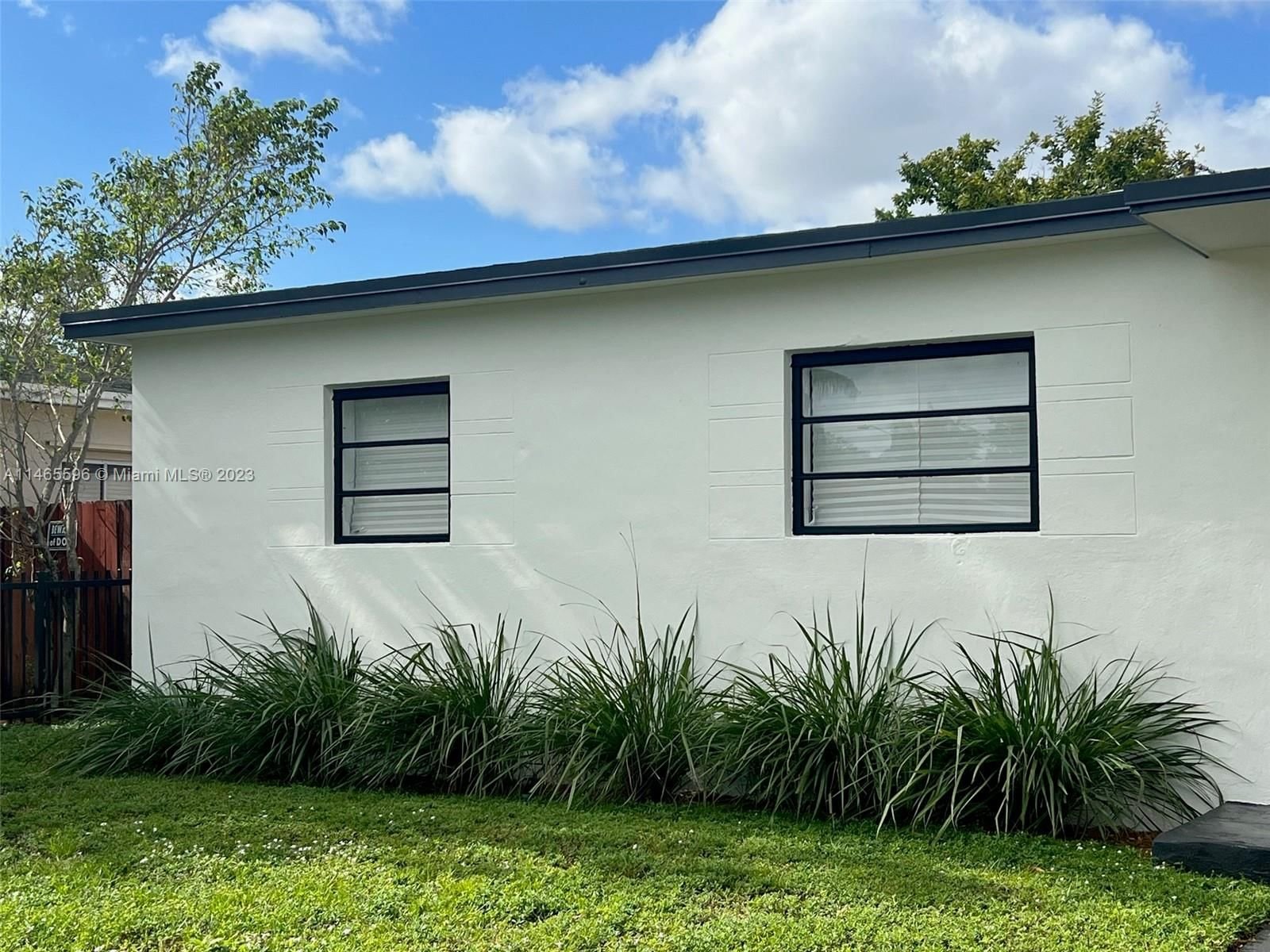Real estate property located at 15720 14th Ct, Miami-Dade County, North Miami Beach, FL