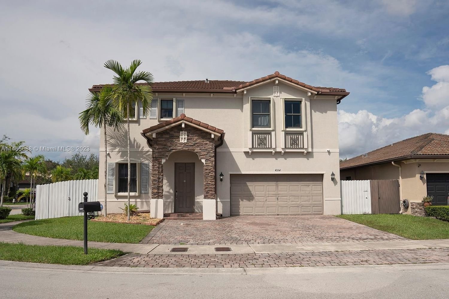 Real estate property located at 4354 165th Ct, Miami-Dade County, Miami, FL