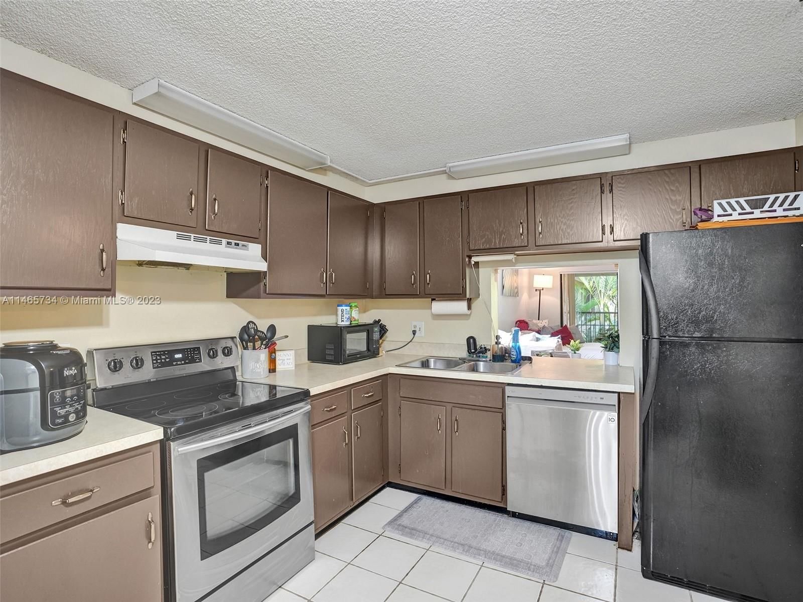 Real estate property located at 4115 22nd St #249E, Broward County, POND APPLE PLACE III COND, Coconut Creek, FL
