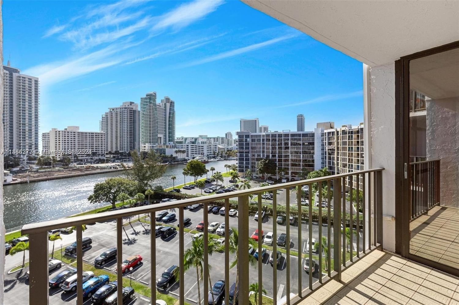Real estate property located at 800 Parkview Dr #326, Broward County, OCEANVIEW PARK CONDO, Hallandale Beach, FL