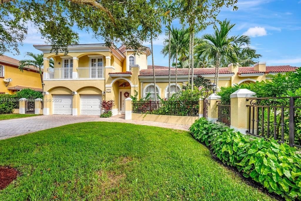 Real estate property located at 7361 123rd Pl, Miami-Dade County, BRECKENRIDGE ESTATES, Miami, FL