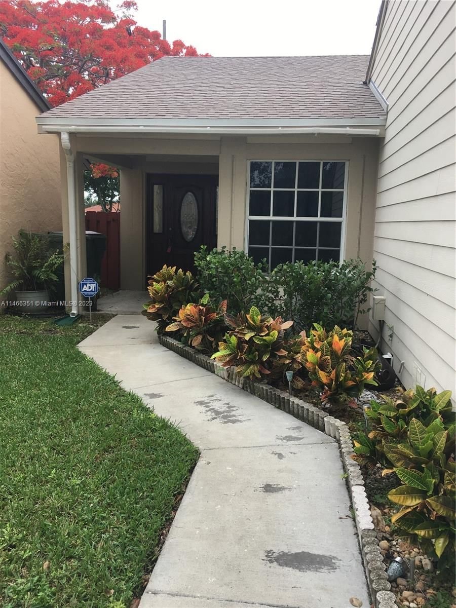 Real estate property located at 1316 Quetzal Ct, Miami-Dade County, AUDUBON CLUSTER WEST, Homestead, FL