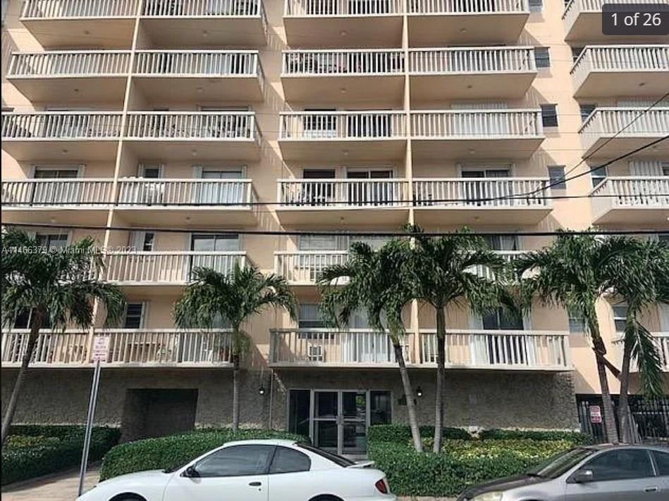 Real estate property located at 7620 Carlyle Ave #304, Miami-Dade County, Miami Beach, FL
