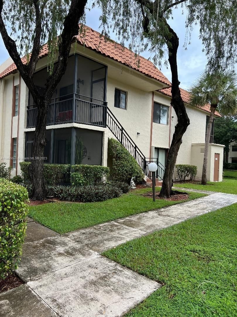 Real estate property located at , Broward County, RACQUET CLUB APARTMENTS, Weston, FL