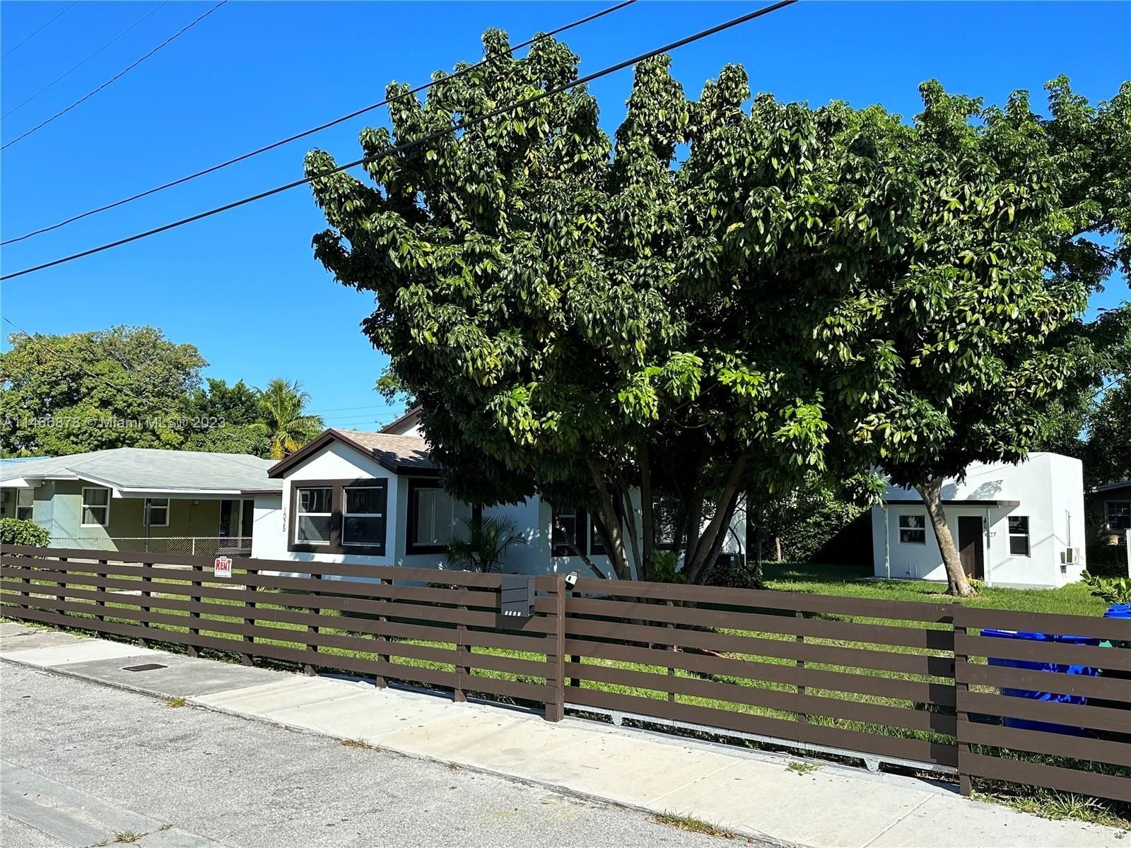 Real estate property located at 1025 55th St, Miami-Dade County, BOWLING GREEN EXTENSION, Miami, FL