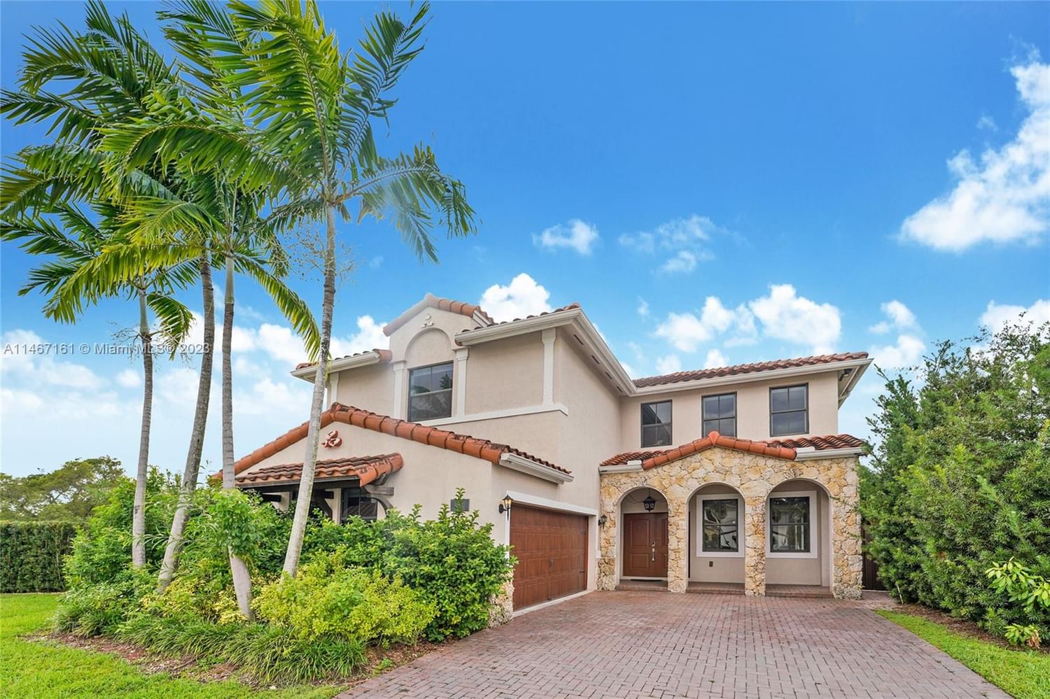 Real estate property located at 810 104th Ave, Miami-Dade County, Miami, FL
