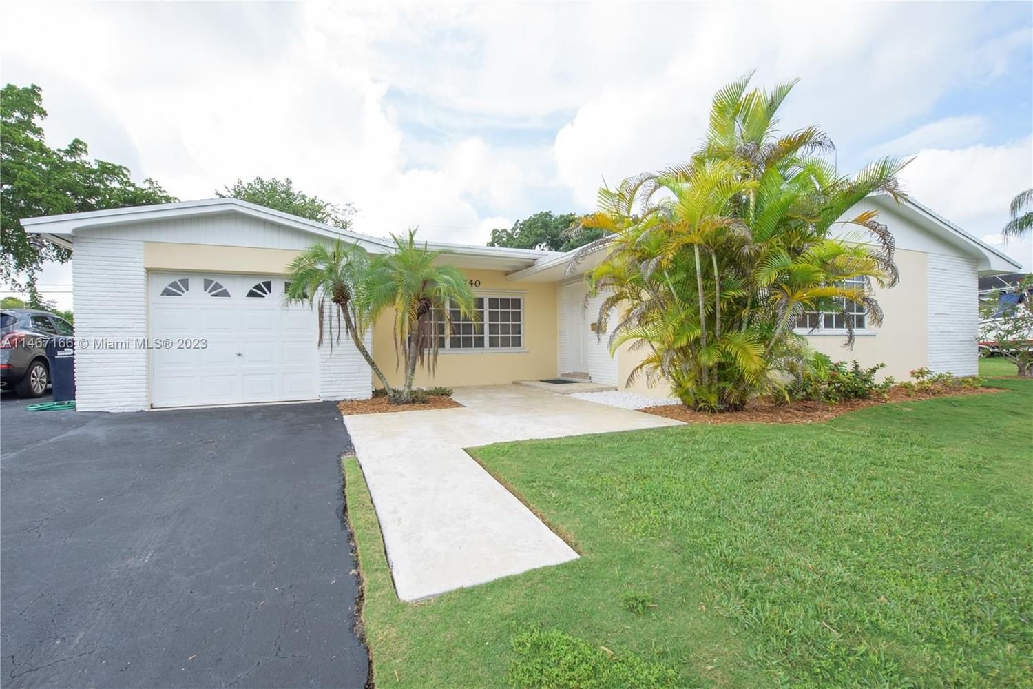 Real estate property located at 8740 193rd Ter, Miami-Dade County, WHISPERING PINES ESTATES, Cutler Bay, FL