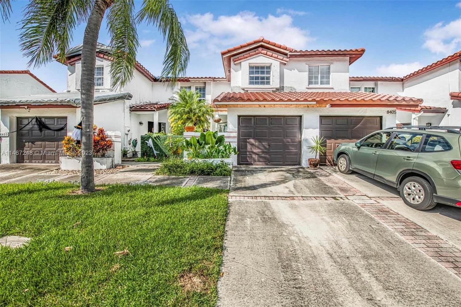 Real estate property located at 8407 208th Ter, Miami-Dade County, SAGA BAY TOWNHOMES, Cutler Bay, FL