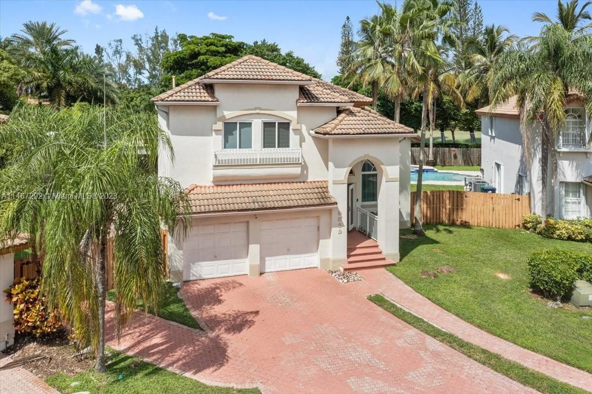 Real estate property located at 9839 32nd St, Miami-Dade County, Doral, FL