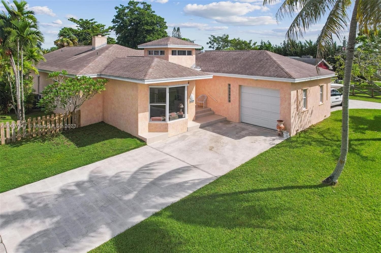 Real estate property located at 19355 310th St, Miami-Dade County, Homestead, FL