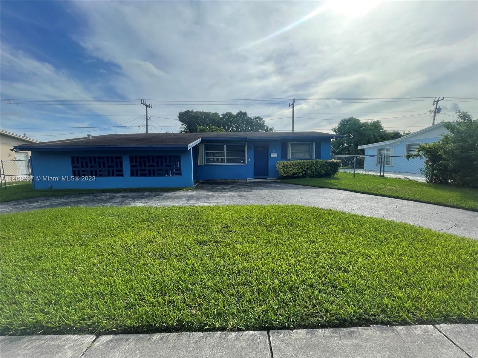 Real estate property located at 19611 117th Ave, Miami-Dade County, SOUTH MIAMI HEIGHTS ADDN, Miami, FL