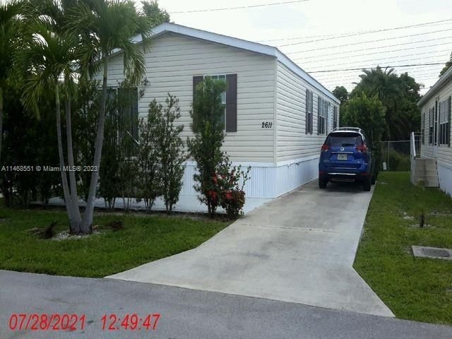 Real estate property located at 2611 54th St, Broward County, RAVENSWOOD ESTATES & MARI, Dania Beach, FL