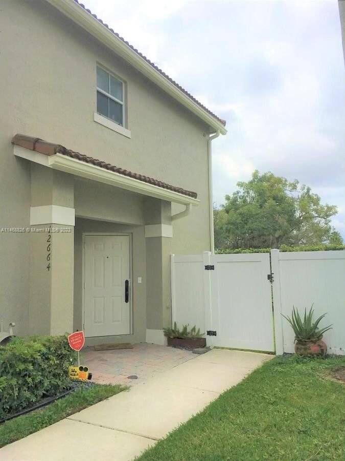Real estate property located at 12664 54th Ct #12664, Broward County, SOMERSET FOUR REPLAT, Miramar, FL
