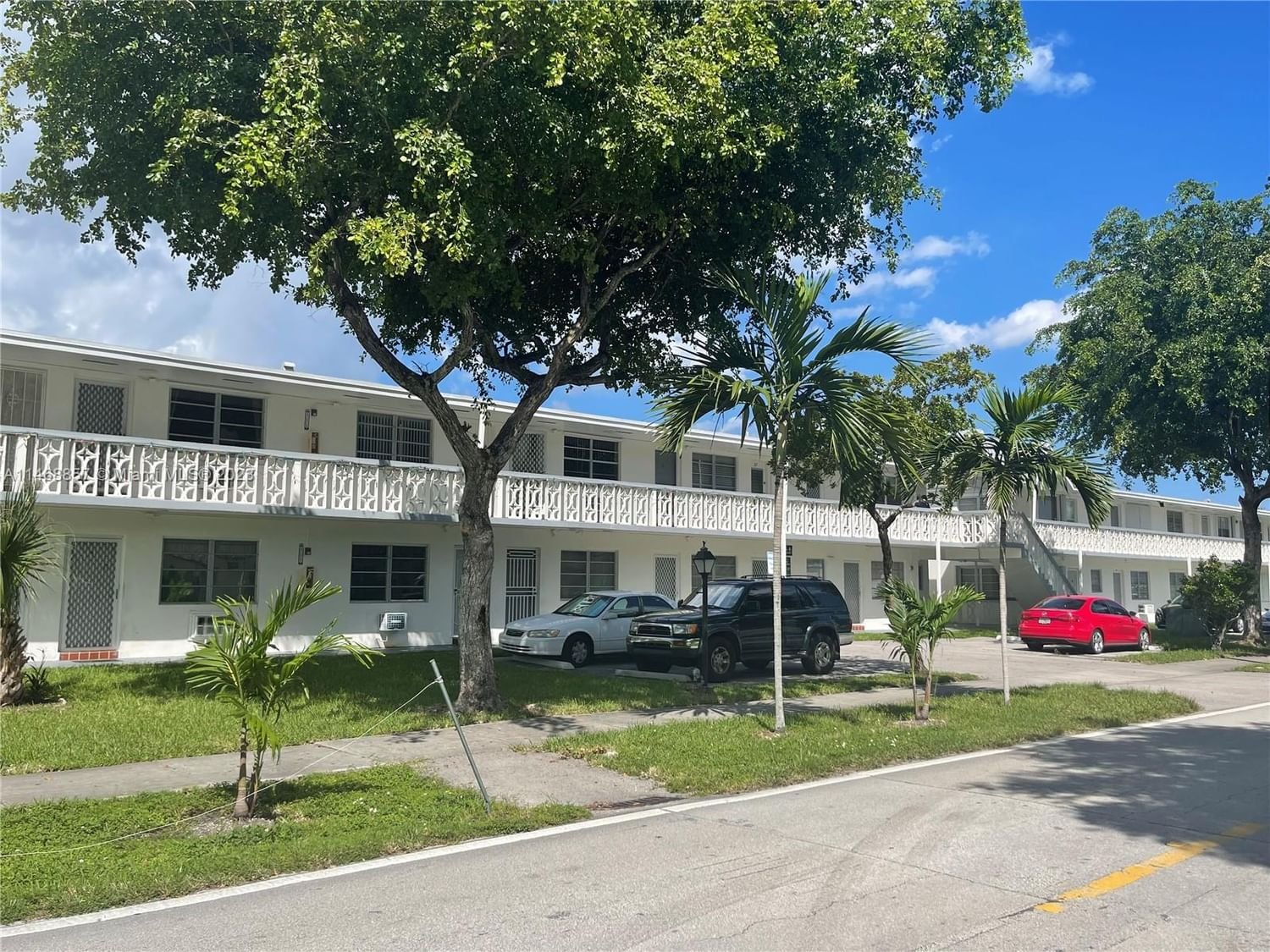 Real estate property located at 101 204TH STREET #26, Miami-Dade County, RO-MONT GARDENS ANDOVER A, Miami Gardens, FL