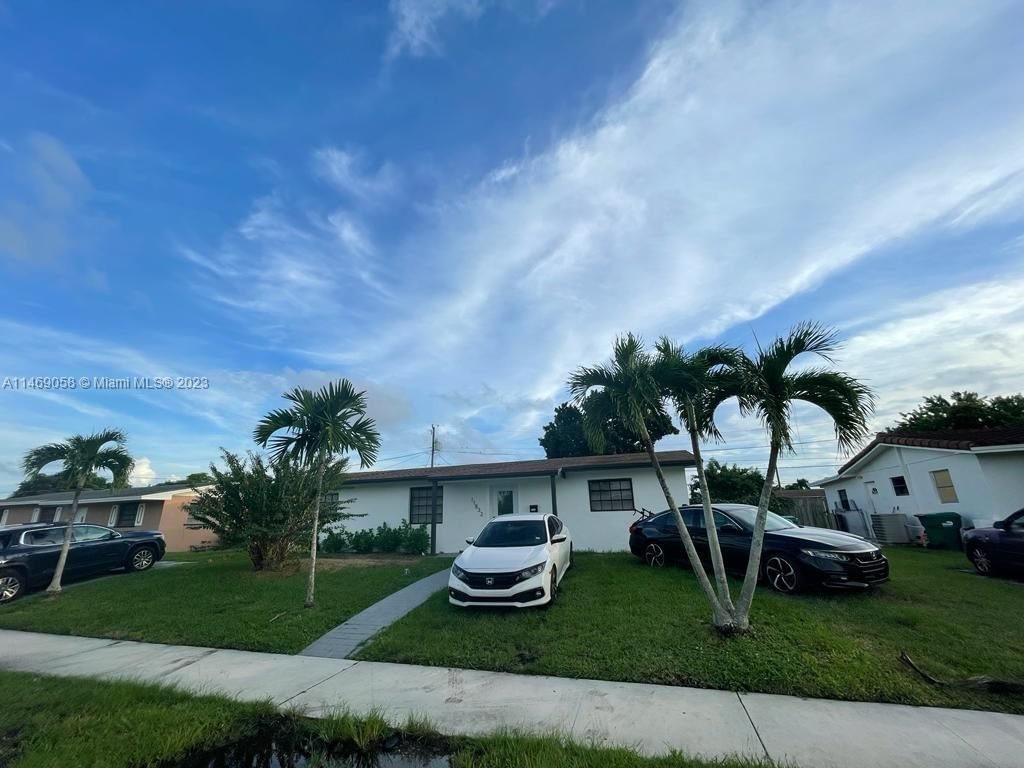 Real estate property located at 11832 207th St, Miami-Dade County, SOUTH MIAMI HEIGHTS ADDN, Miami, FL