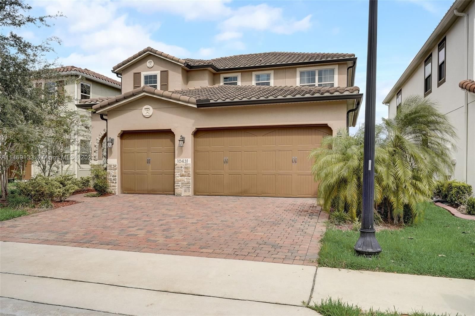 Real estate property located at 10431 Siddington Drive, Orange County, EAGLE CREEK VILLAGE G PHAS, Orlando, FL
