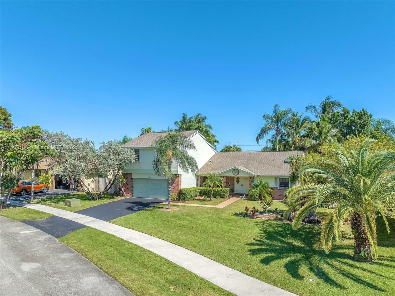 Real estate property located at 1310 White Stone Way, Broward County, SHENANDOAH SECTION FOUR, Davie, FL
