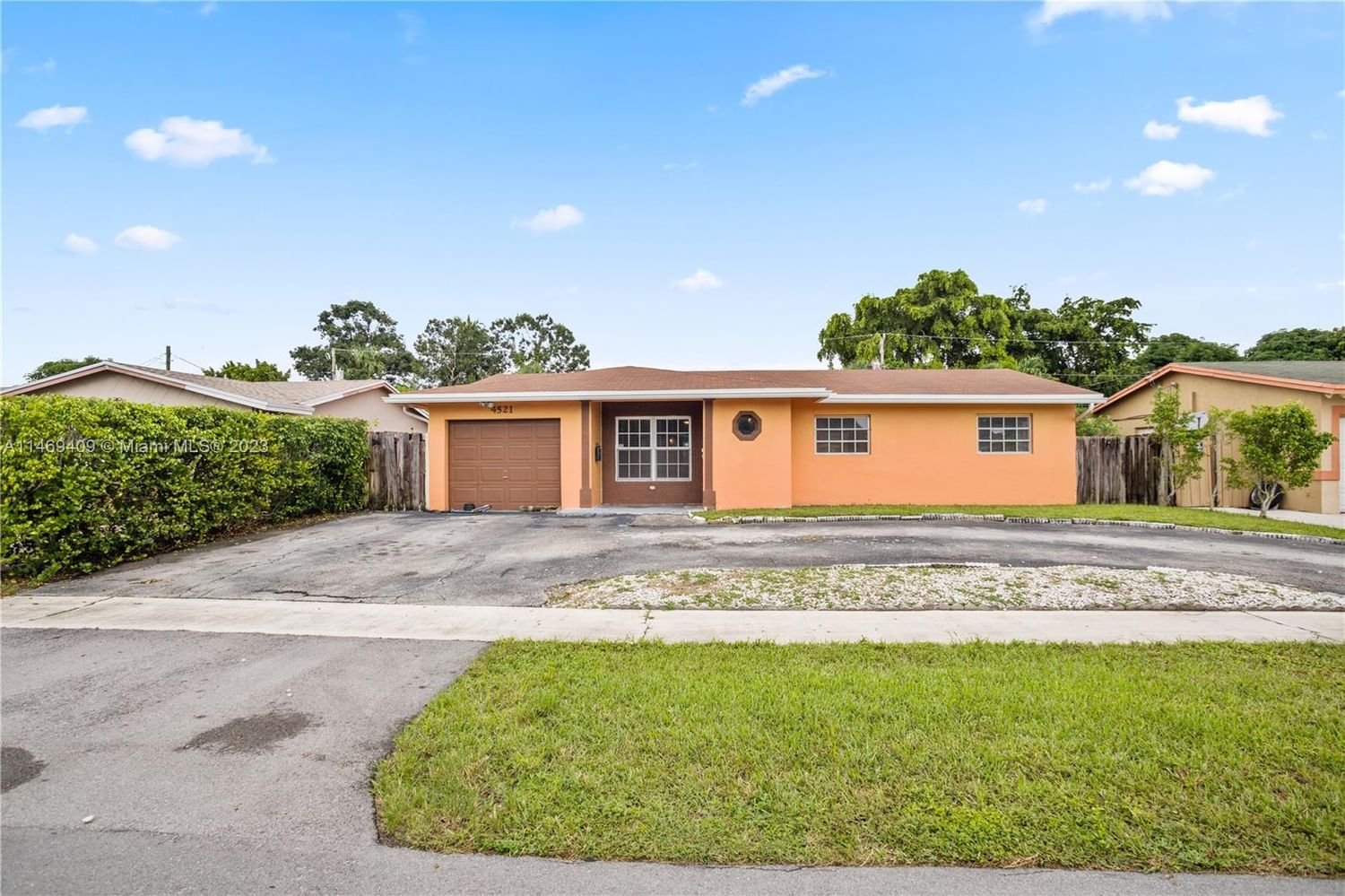 Real estate property located at , Broward County, Lauderdale Lakes, FL
