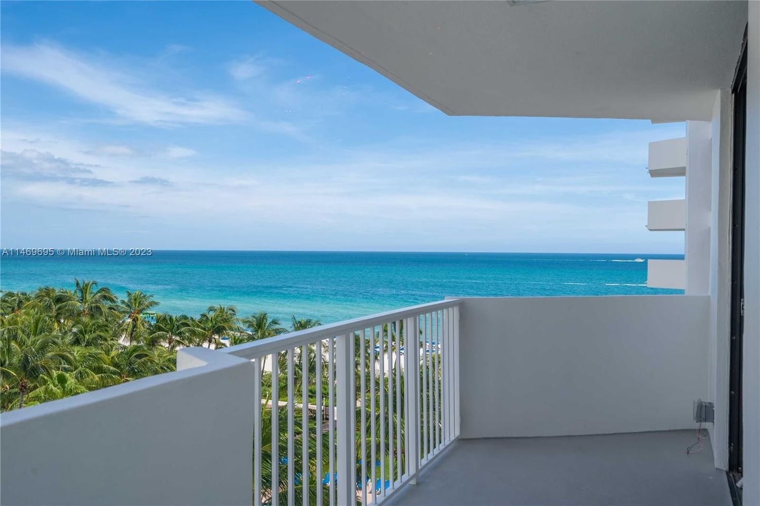 Real estate property located at 4301 Collins Ave #807, Miami-Dade County, VENDOME PLACE CONDO, Miami Beach, FL
