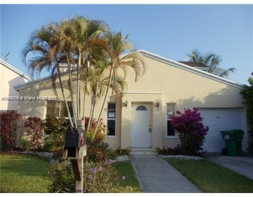 Real estate property located at 11837 273rd Ln, Miami-Dade County, CUTLER LANDINGS 1ST ADDN, Homestead, FL