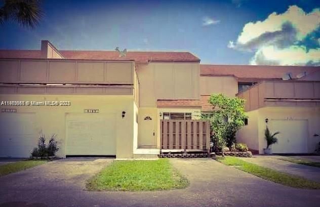Real estate property located at 8189 8th Mnr #6, Broward County, TOWNHOUSES AT JACARANDA C, Plantation, FL
