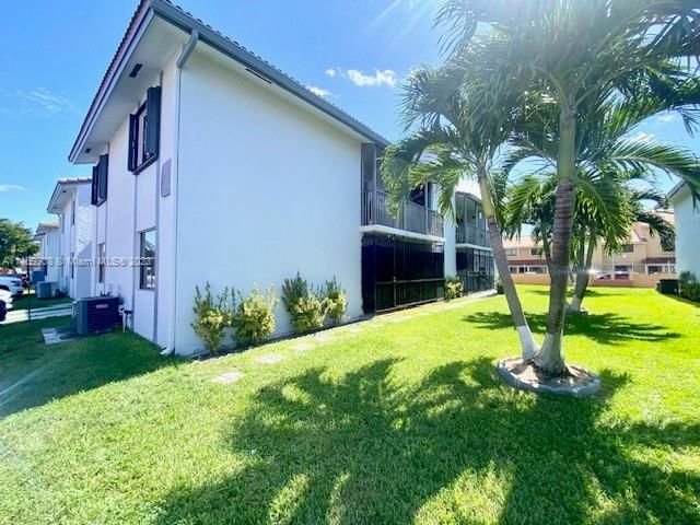 Real estate property located at 2730 63rd Pl #22-26, Miami-Dade County, Hialeah, FL
