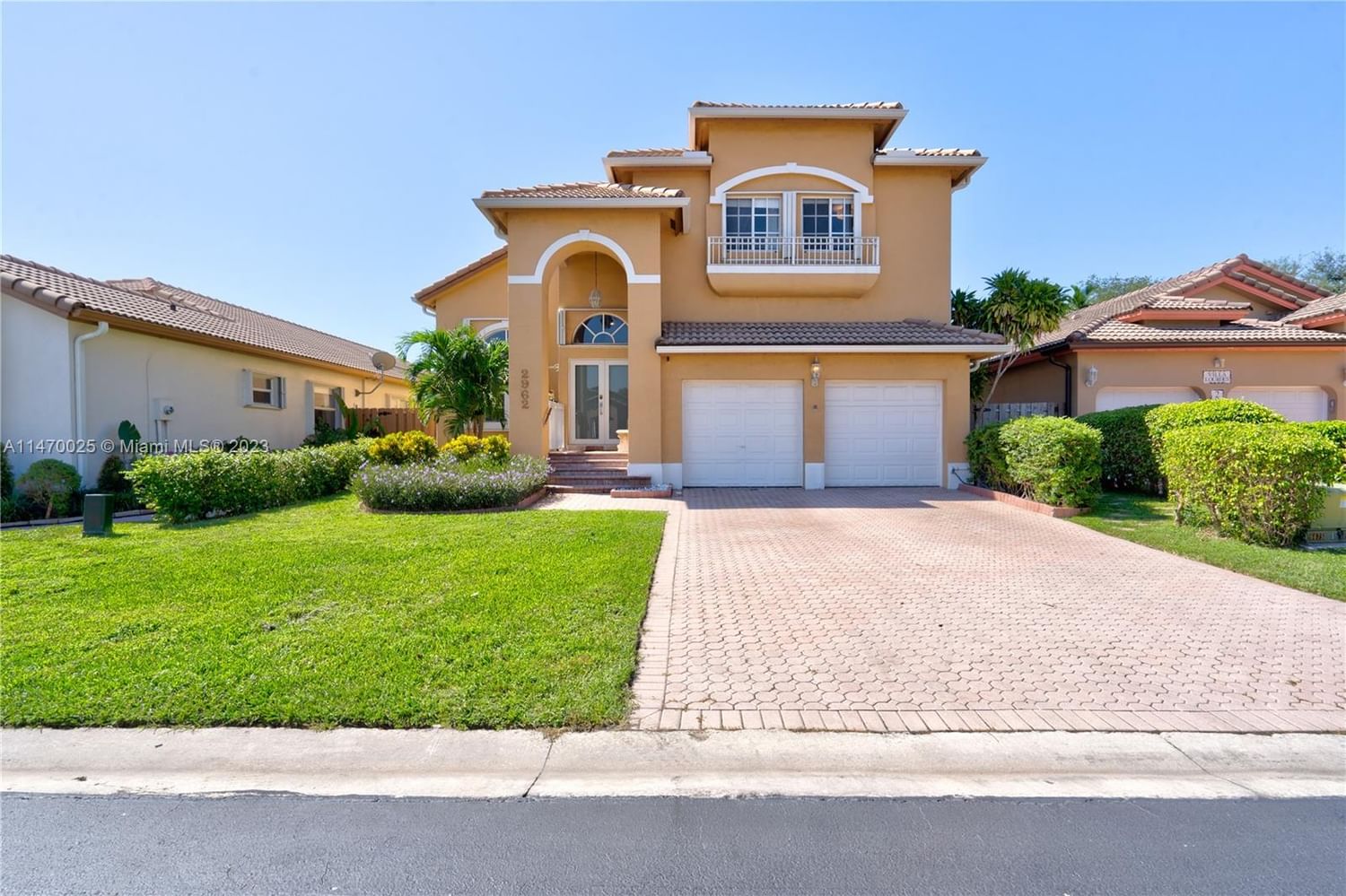 Real estate property located at 2962 98th Pl, Miami-Dade County, Doral, FL