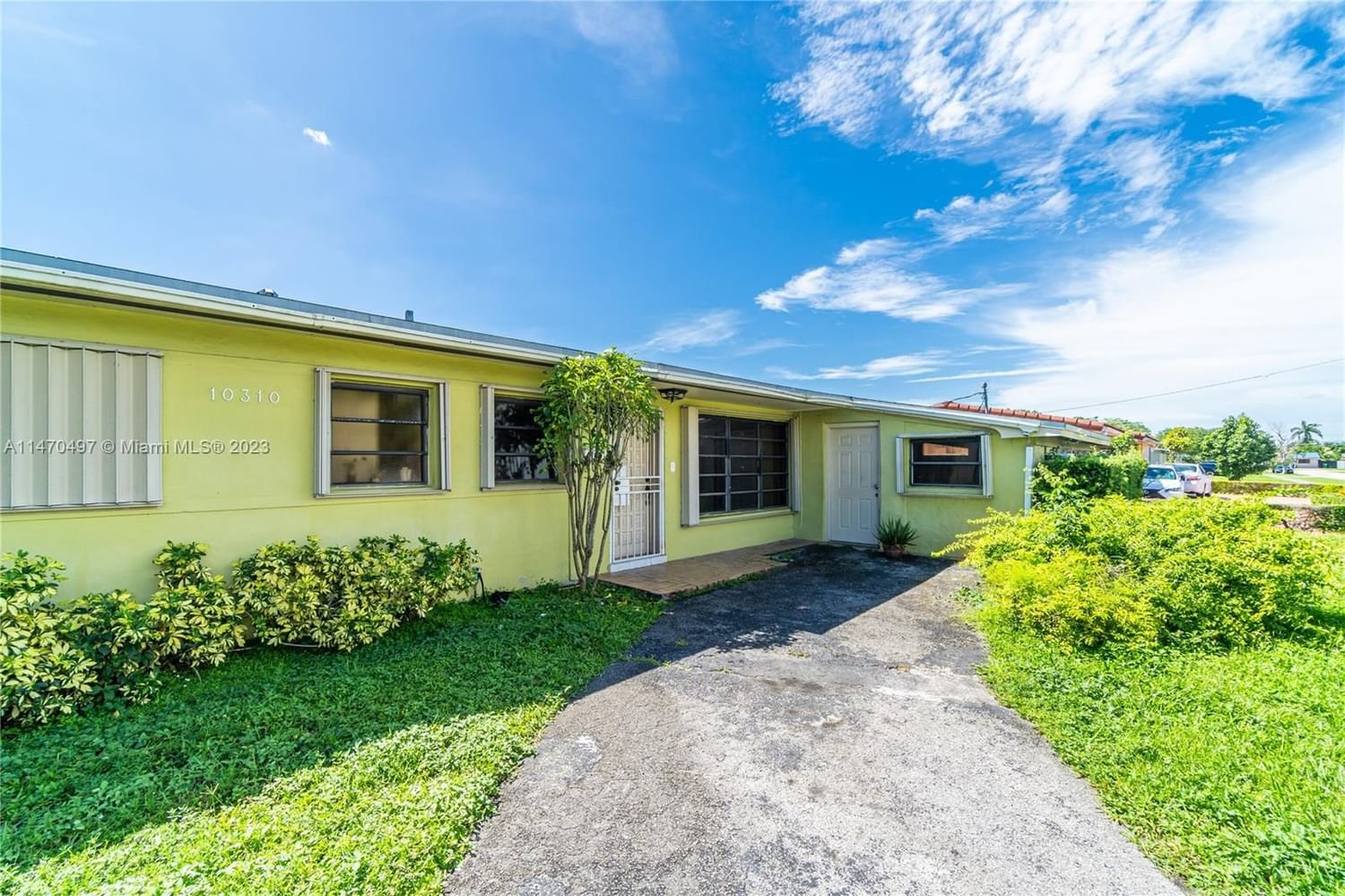 Real estate property located at 10310 45th St, Miami-Dade County, HEFTLER HOMES SEC 2, Miami, FL