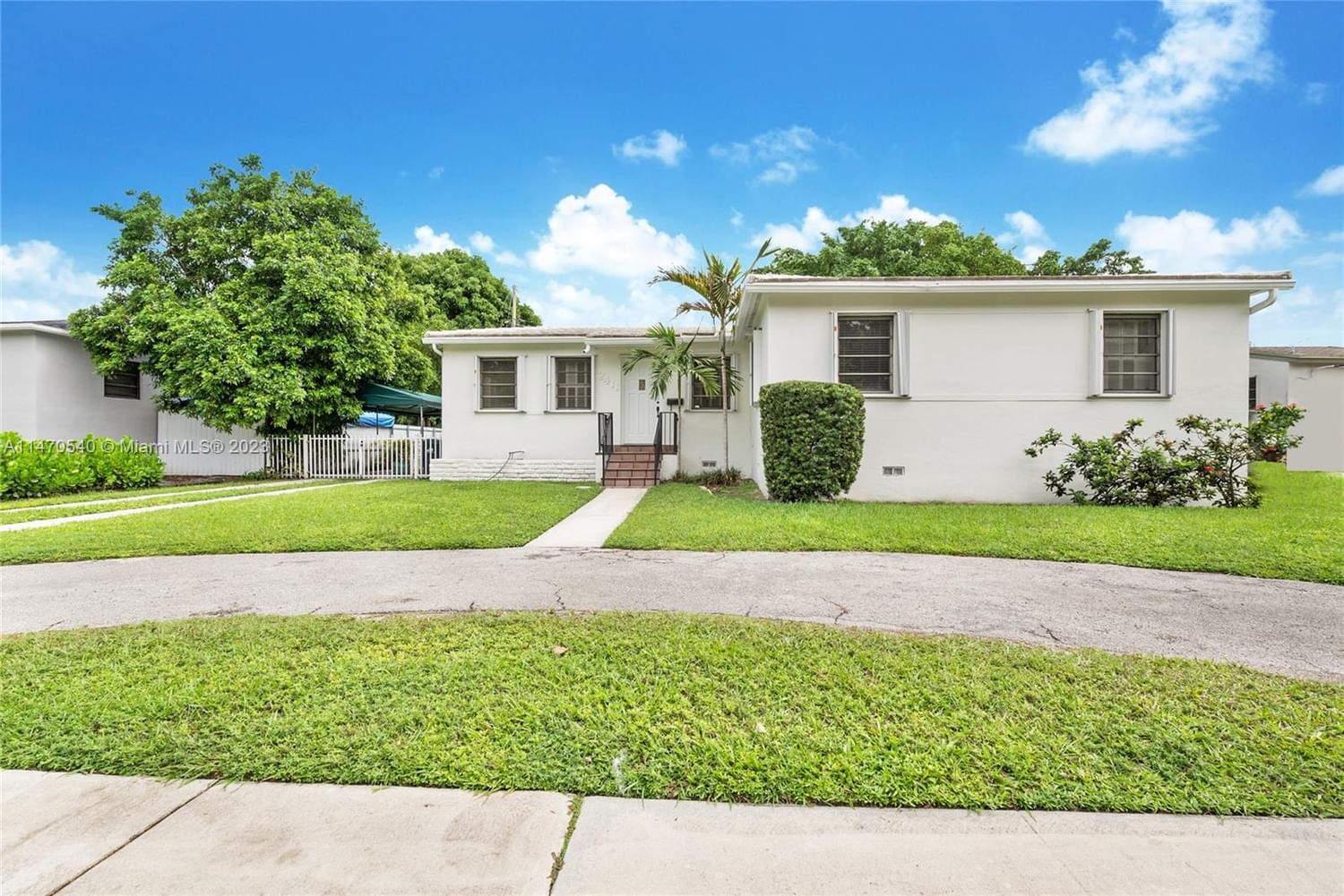 Real estate property located at 2411 84th Ave, Miami-Dade County, Miami, FL