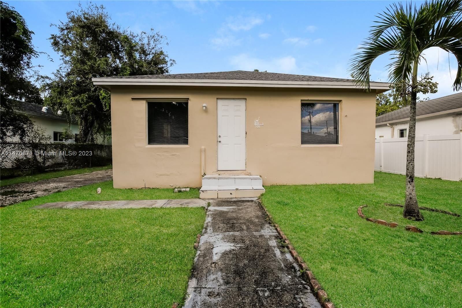 Real estate property located at 708 7th St, Broward County, COLLEGE TRACT, Dania Beach, FL