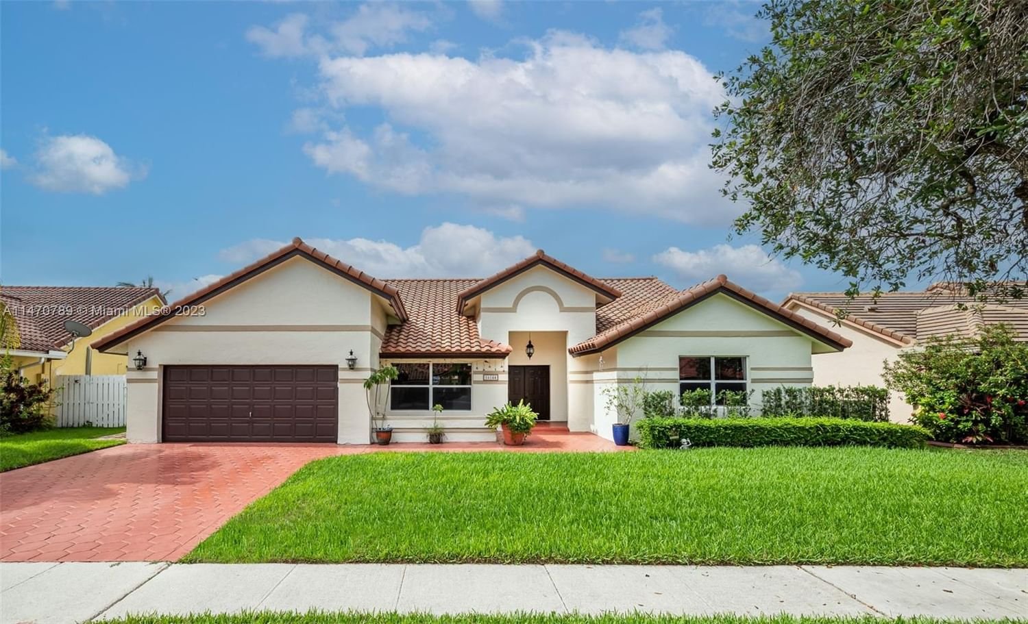 Real estate property located at 16144 9th Dr, Broward County, Pembroke Pines, FL