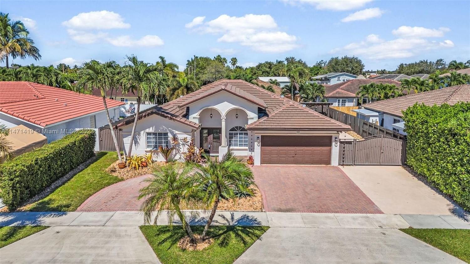 Real estate property located at 15021 180th Ter, Miami-Dade County, Miami, FL