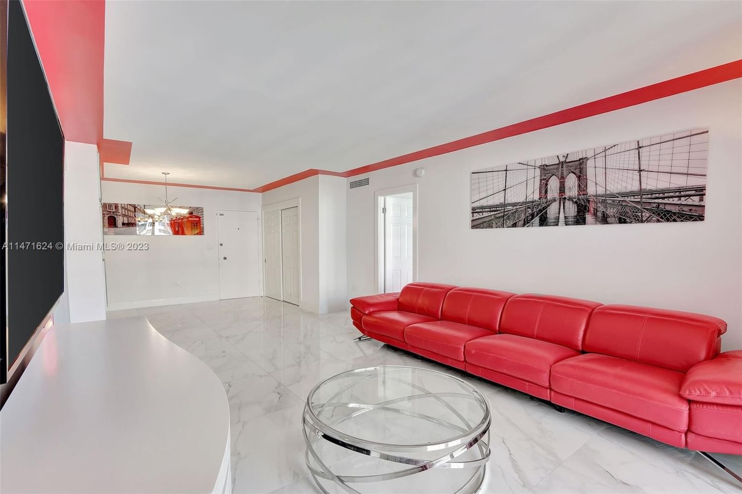 Real estate property located at 5555 Collins Ave #11Z, Miami-Dade County, Miami Beach, FL