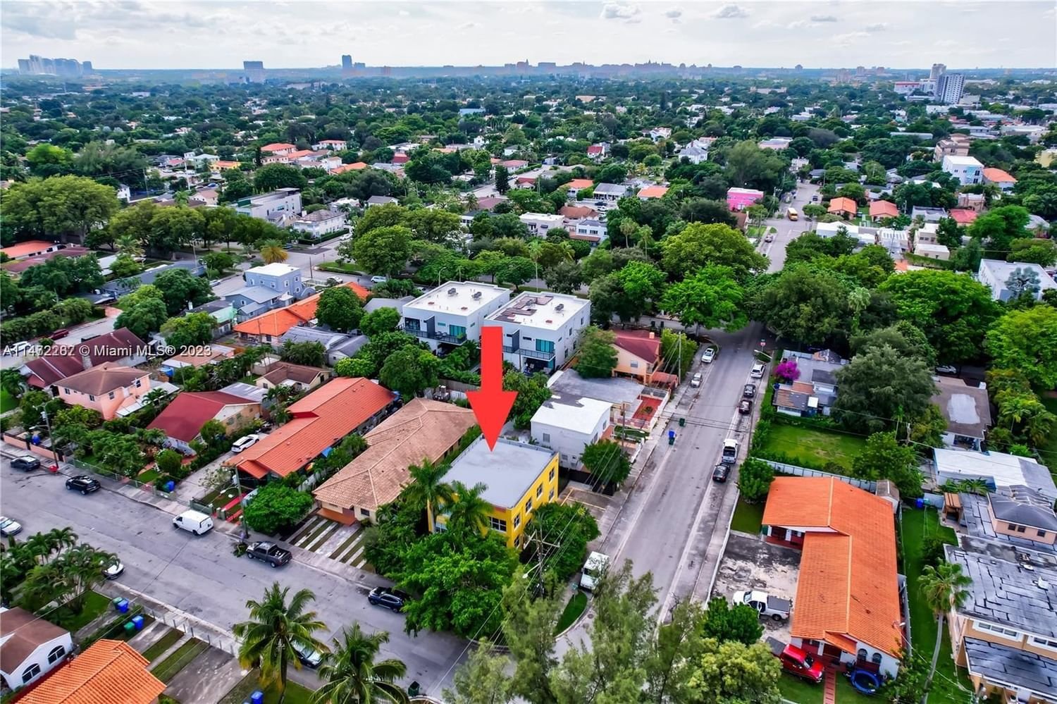 Real estate property located at 1000 12th Ct, Miami-Dade County, Miami, FL
