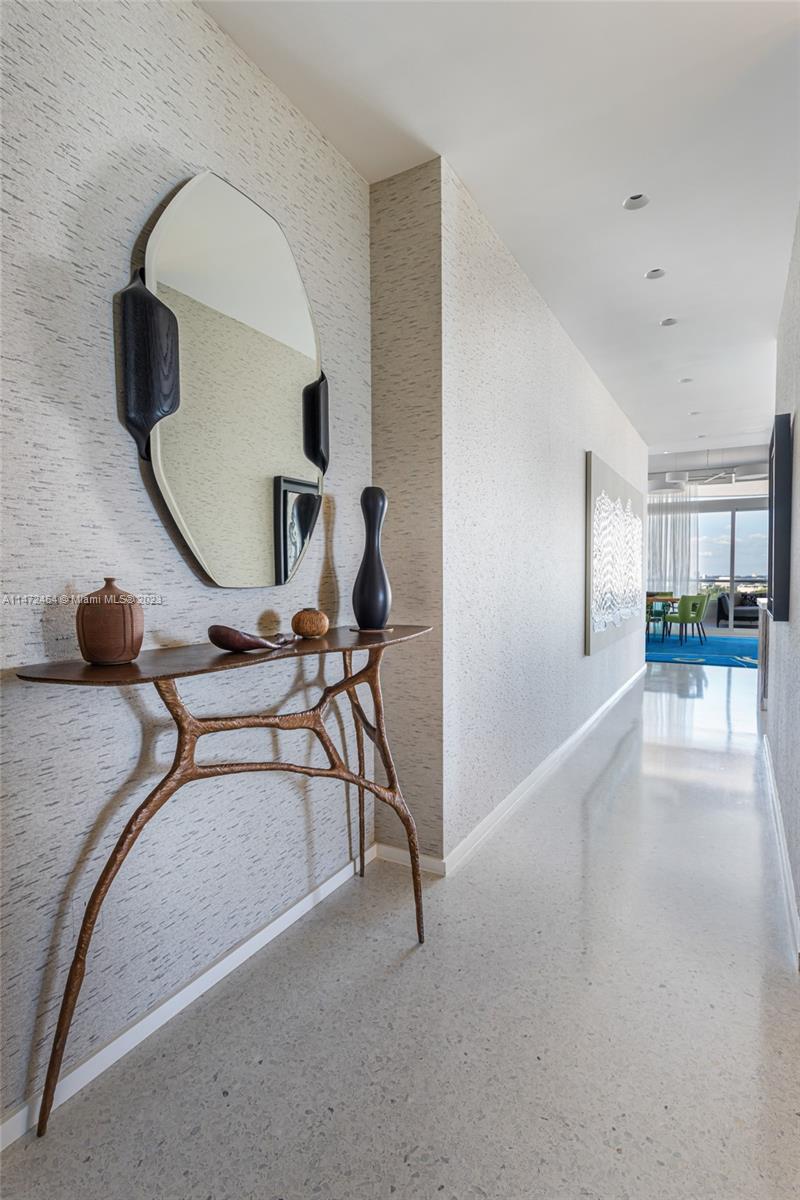 Real estate property located at 3315 Collins Ave #10C, Miami-Dade County, Miami Beach, FL