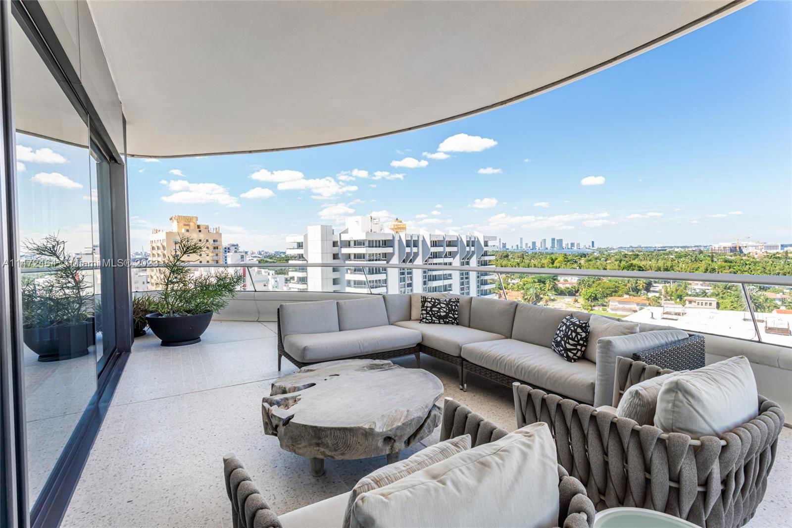 Real estate property located at 3315 Collins Ave #10C, Miami-Dade County, Miami Beach, FL