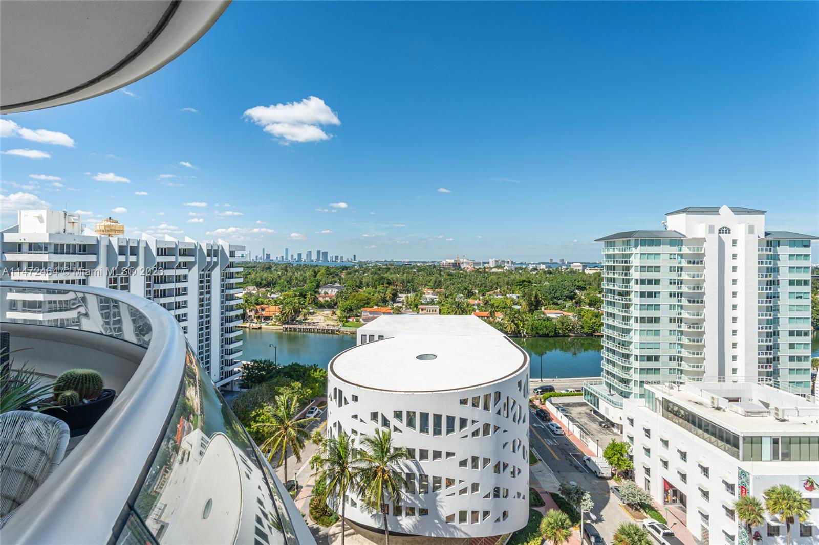 Real estate property located at 3315 Collins Ave #10C, Miami-Dade County, Miami Beach, FL