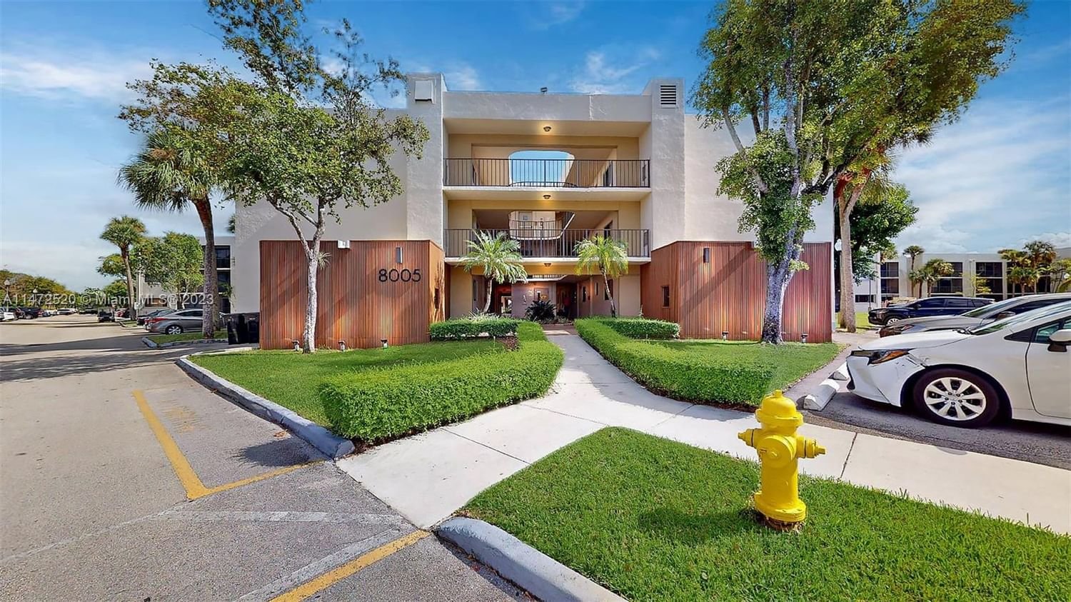 Real estate property located at 8005 107th Ave #124, Miami-Dade County, THE HORIZONS CONDO #6, Miami, FL
