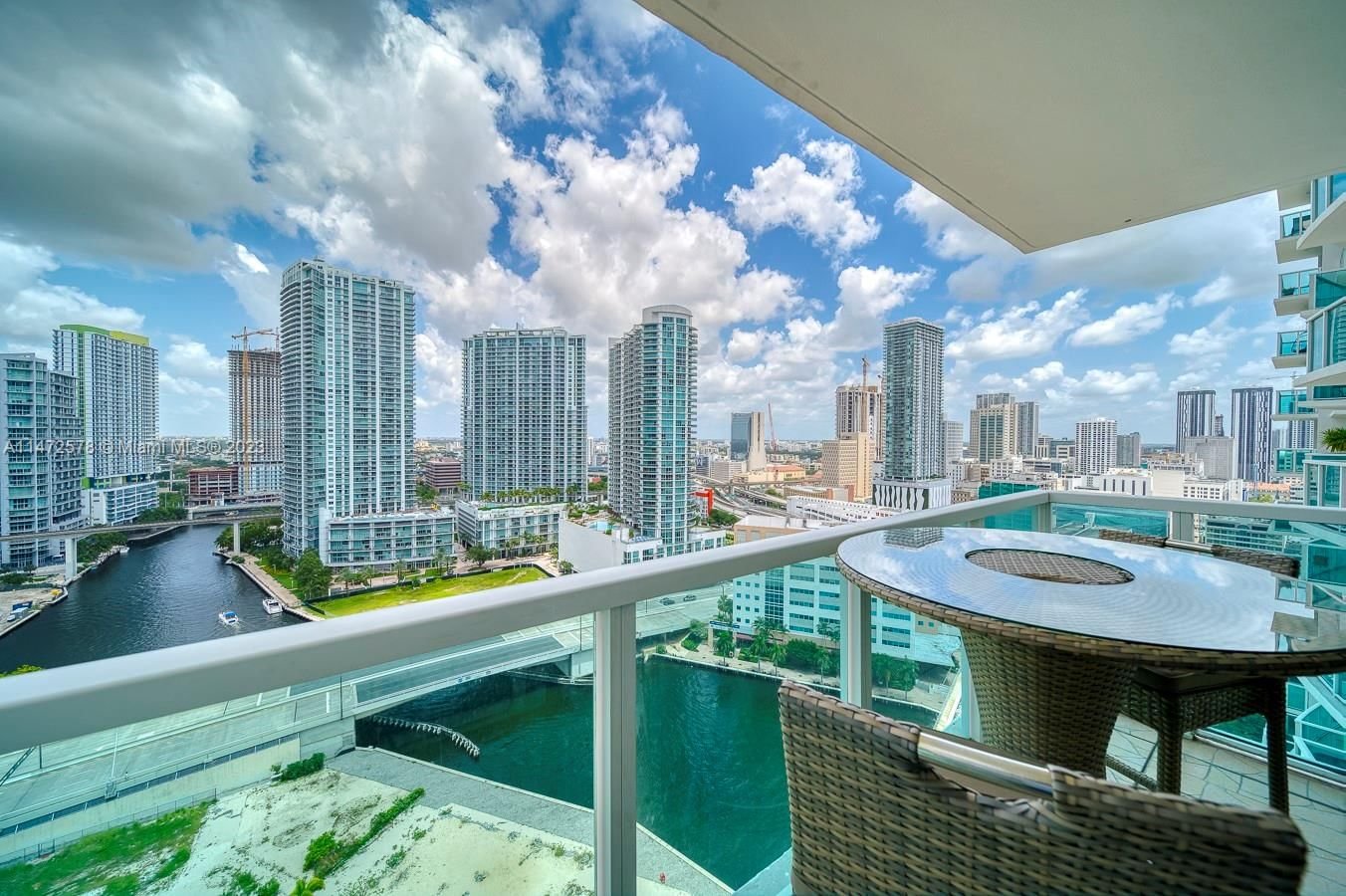 Real estate property located at 31 5th St #2611, Miami-Dade County, Miami, FL