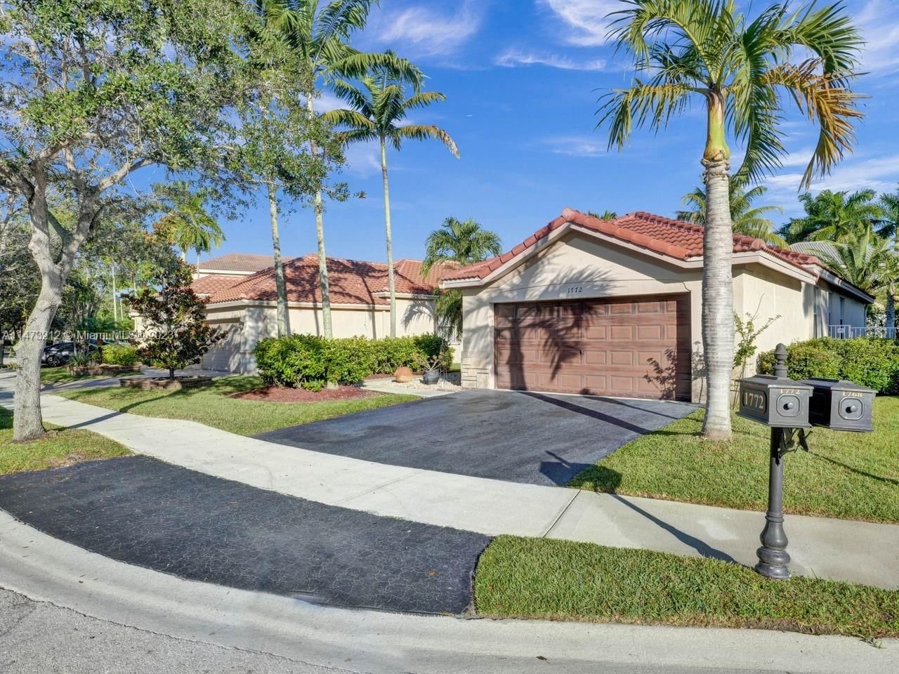 Real estate property located at 1772 Aspen Ln, Broward County, SECTOR 2- PARCELS 21B 22, Weston, FL