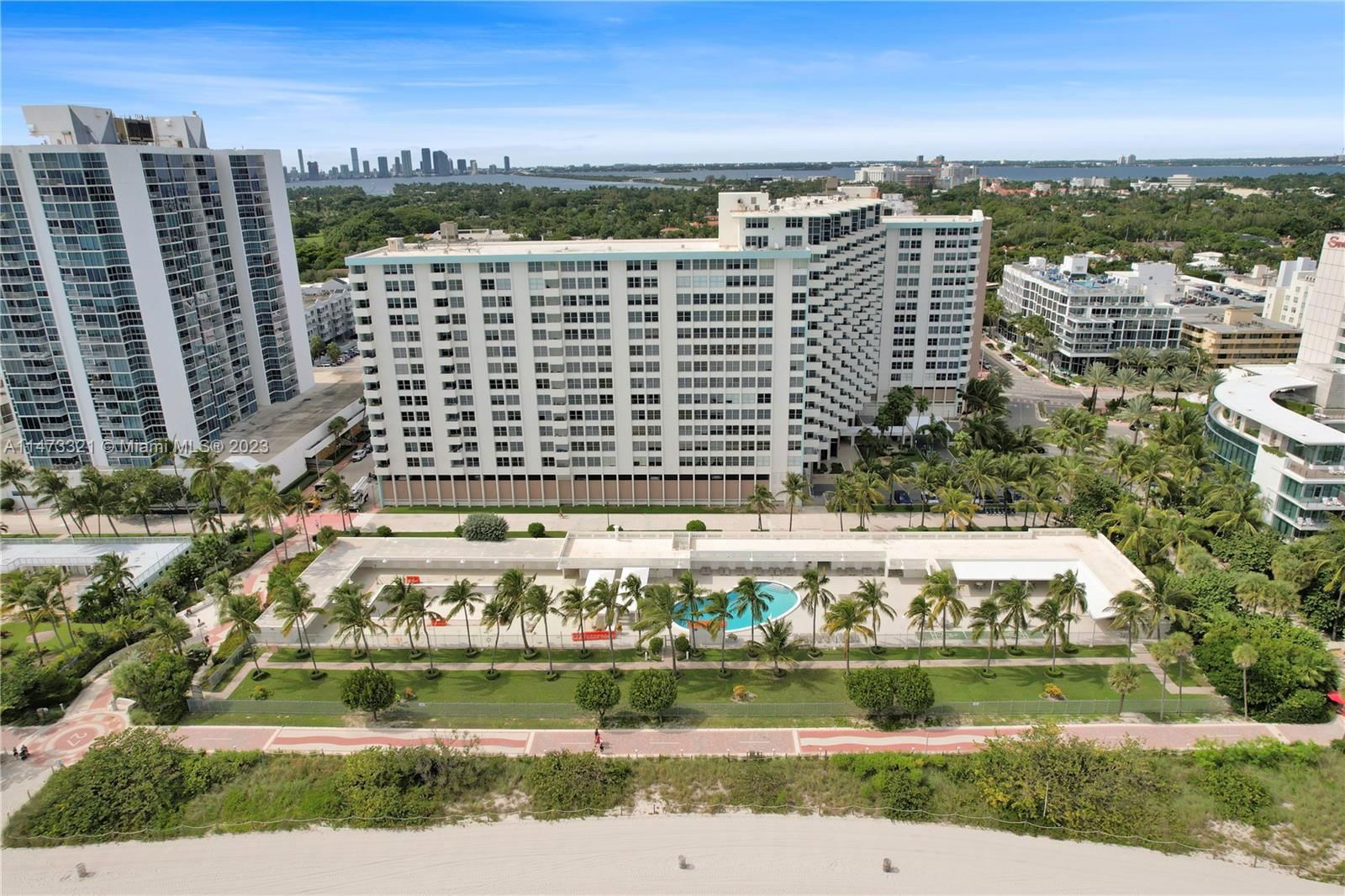 Real estate property located at 2899 Collins Ave #1435, Miami-Dade County, Miami Beach, FL