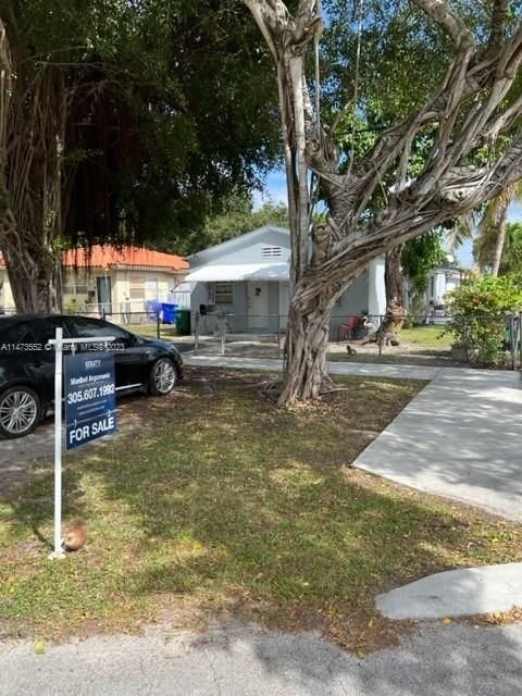 Real estate property located at 445 35th Ave, Miami-Dade County, TWELFTH ST MANORS, Miami, FL