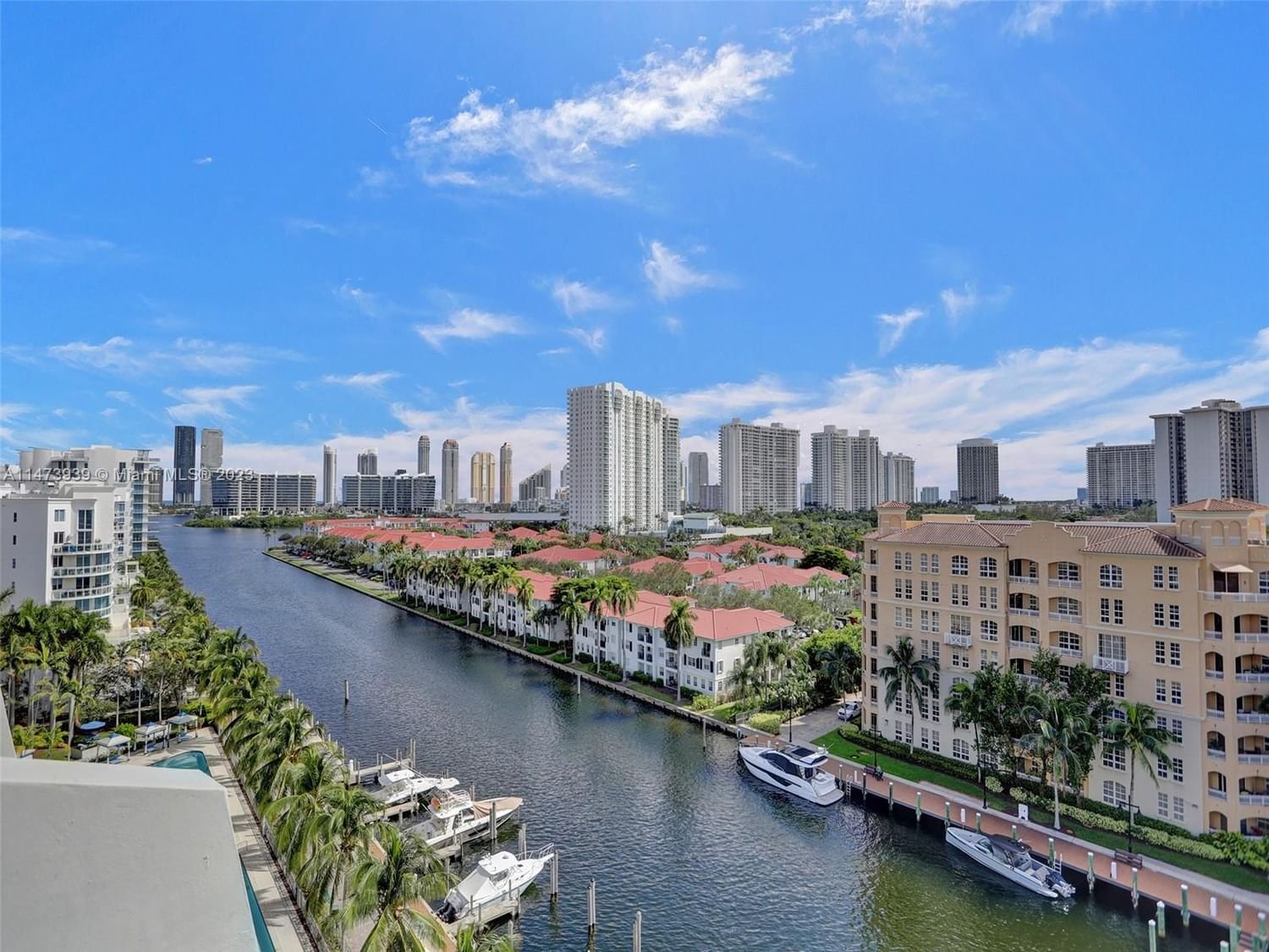 Real estate property located at 2950 188th St #528, Miami-Dade County, ARTECH RESIDENCES AT AVEN, Aventura, FL