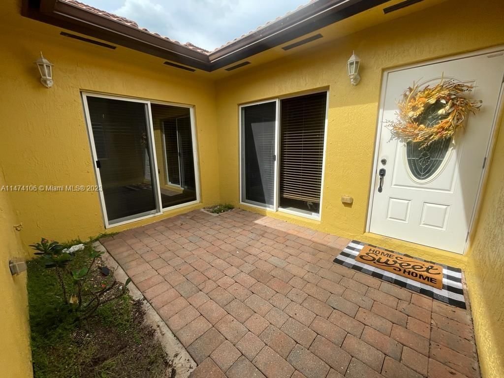 Real estate property located at 11431 228th Ter, Miami-Dade County, SILVER PALM HOMES, Miami, FL