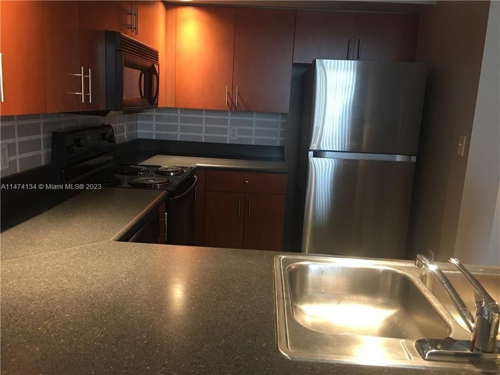 Real estate property located at 100 Federal Hwy #836, Broward County, Fort Lauderdale, FL