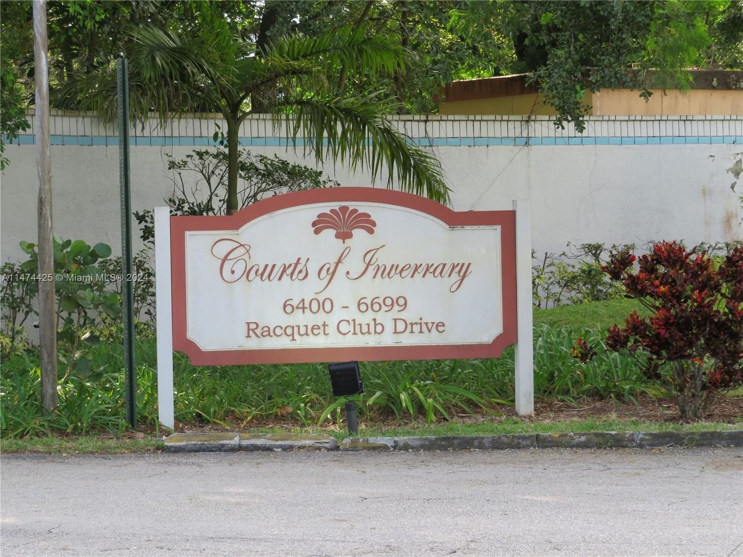 Real estate property located at 3360 Spanish Moss Ter #305, Broward County, GARDEN LAKES OF INVERRARY, Lauderhill, FL