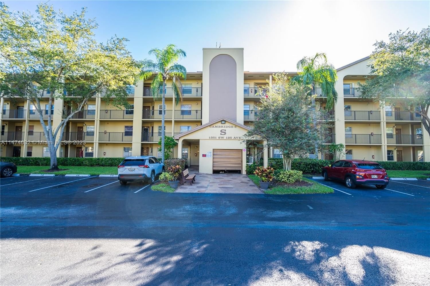 Real estate property located at 1351 125th Ave #309S, Broward County, CAMBRIDGE AT CENTURY VILL, Pembroke Pines, FL