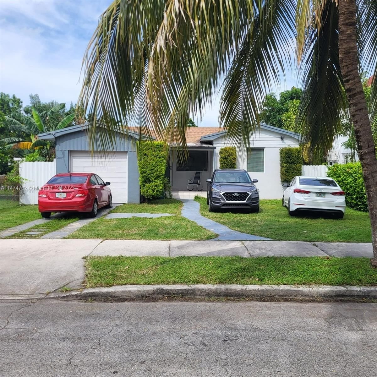 Real estate property located at 2535 5 ST, Miami-Dade County, BEACOM MANOR, Miami, FL